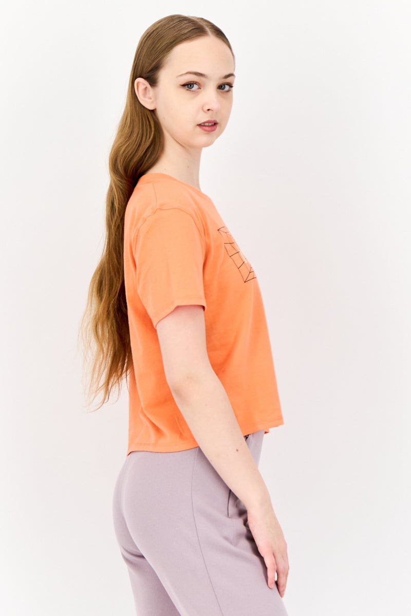 Hoka تي شيرت رياضي نسائي قصير الأكمام في الهواء الطلق، خوخ - Image 2